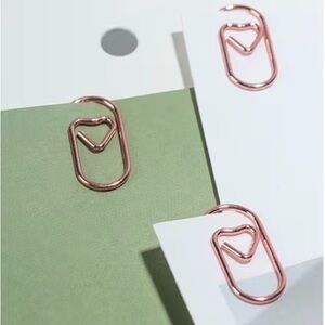 New 90 Count Rose Gold Heart Paper Clips